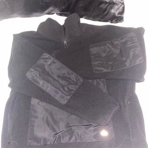 Half zip ALO pullover (heavy jacket)